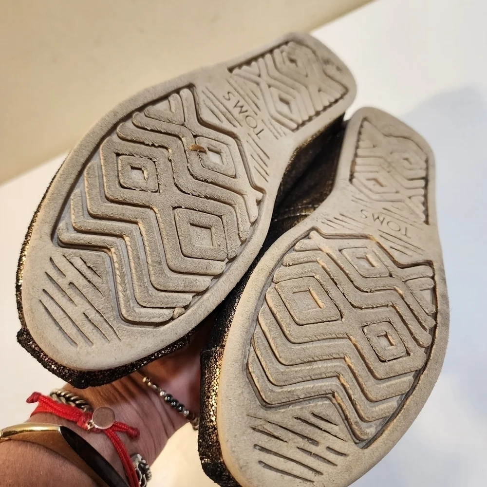 Toms Women's Flat Glitter Espadrilles size 7